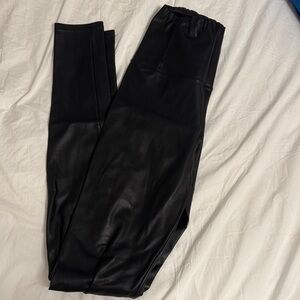 Aritzia Daria Pant